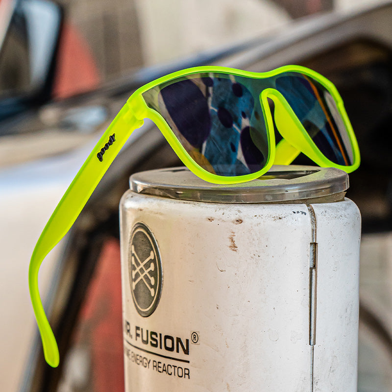 Naeon Flux Capacitor-The VRGs-RUN gafas de sol goodr-4-goodr